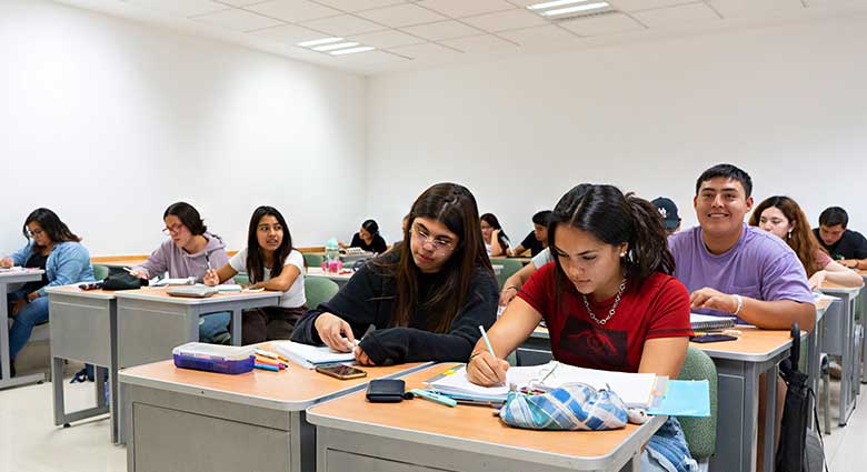 Imagenenes slider de cada licenciatura